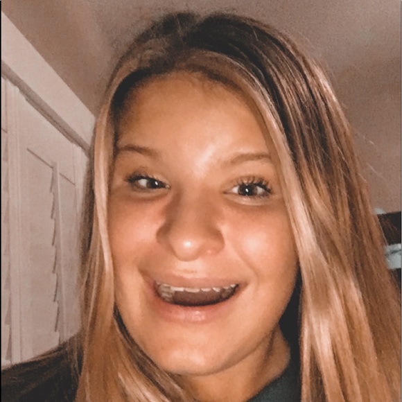 Meet your Posher, Alexa - Picture 1 of 1